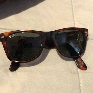 RayBn wayfarer Sunglasses